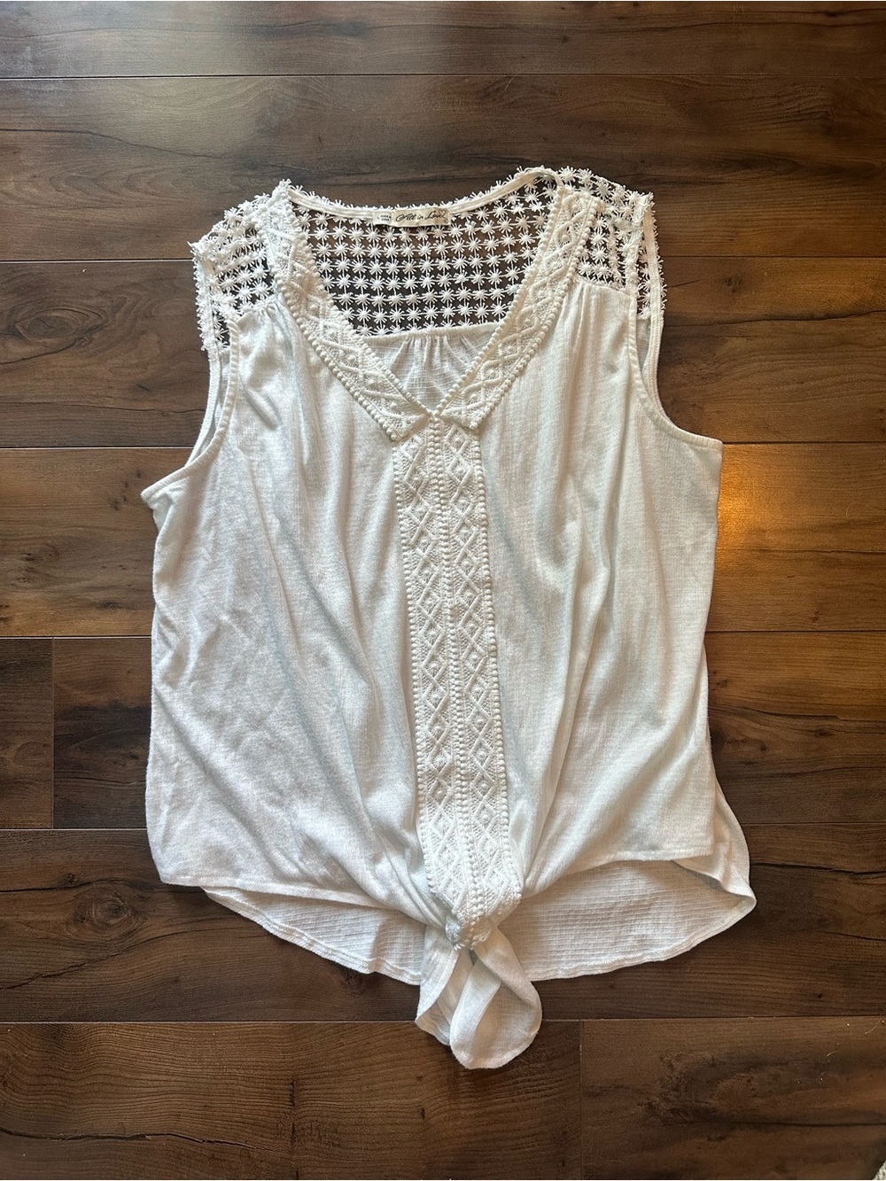 All In Love Boho Lace Tie Front Tank Top Cottagecore Coastal Grandma M